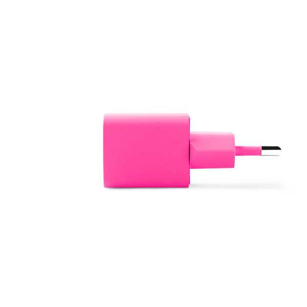 ttec SmartCharger GAN 20W PD Seyahat Hızlı Şarj Aleti + USB-C - USB-C 3A Kablo Neon Pembe